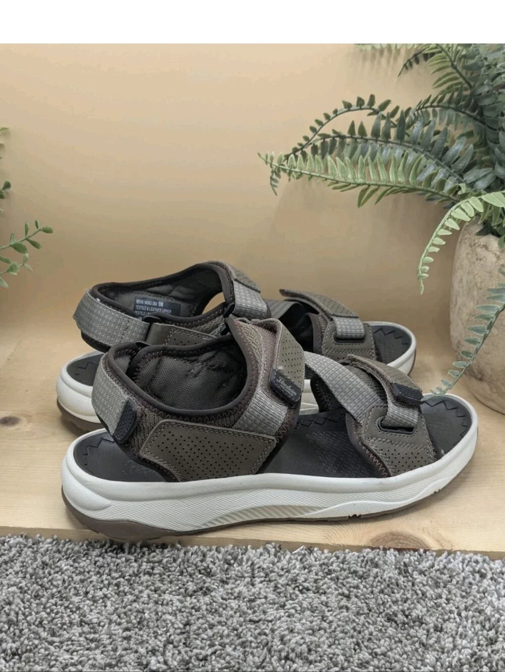 Florsheim aggressive sandals